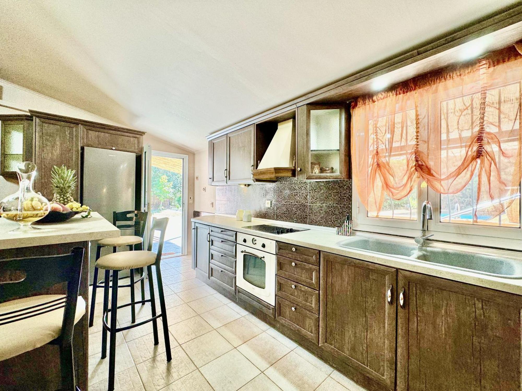 Beach Villa Night Flower With Private Pool By Dadovillas Dassiá Eksteriør bilde